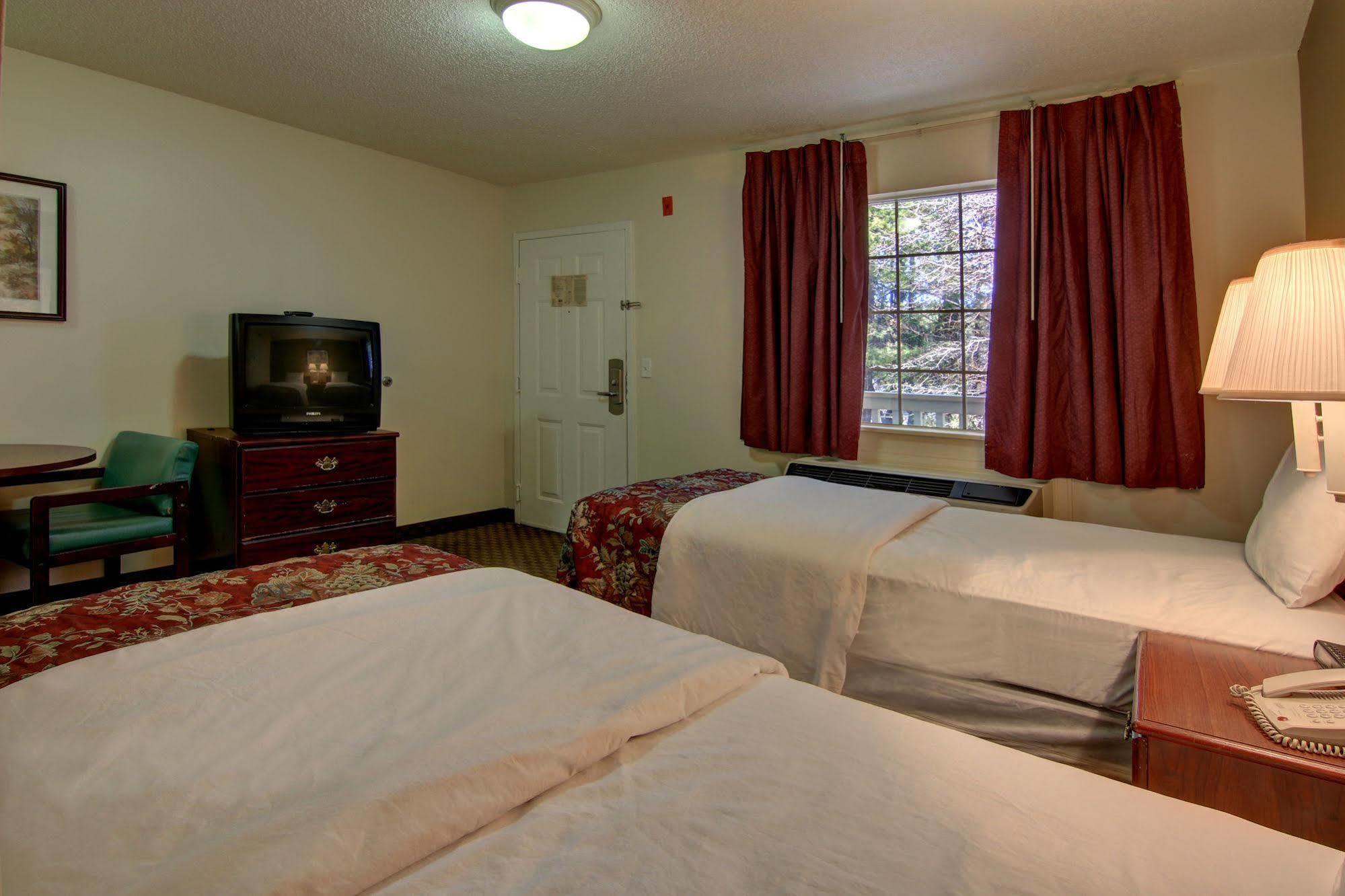Intown Suites Extended Stay Atlanta Ga - Сувані Екстер'єр фото